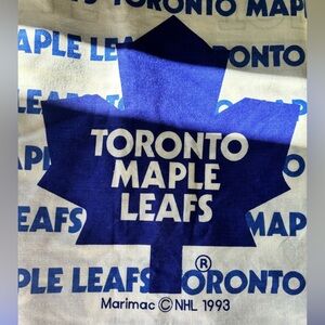 EUC Vintage Toronto Maple Leafs Twin Flat Sheet Blue and White 1993 NHL